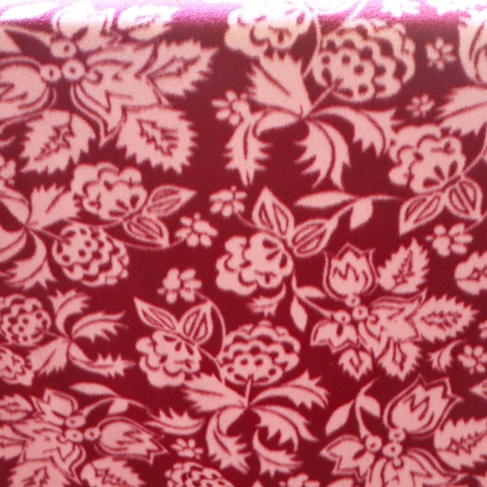 NEW Handmade Fleece Blanket/Throw that is 52"56" Dual Layers Mauve School Patter